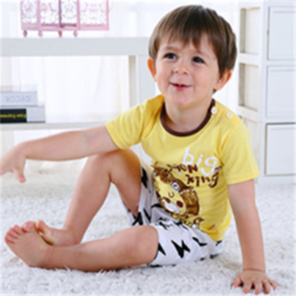 baby T-shirt set for summer