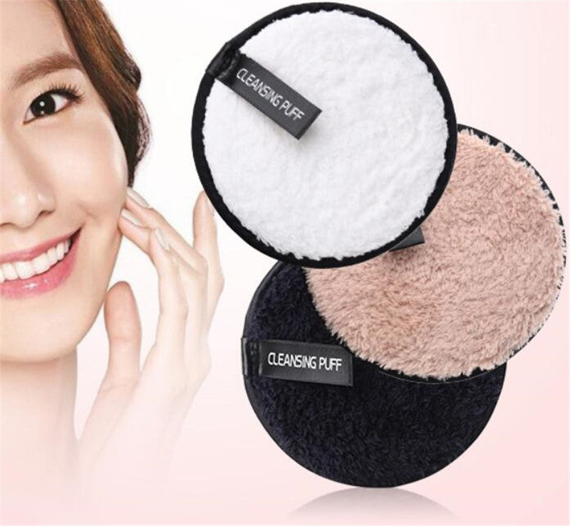 "Discover the makeup remover puff: convenient facial wipes for effortless cleansing. Available now!"