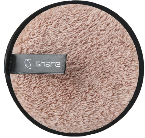 "Discover the makeup remover puff: convenient facial wipes for effortless cleansing. Available now!"