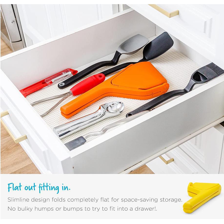 "Elevate your health with our efficient Plastic Fruit Juicer. Refreshing juices at your fingertips!" image 5