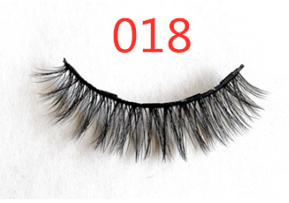 False Eyelashes With Magnets In Fashion
