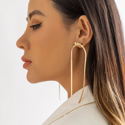 2023 Snake Bone Chain Retro Studs Exaggerated Bow Tassel Earrings