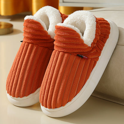 Stay stylishly warm with our fleece-lined platform cotton shoes—full heel wrap for comfort and trend.