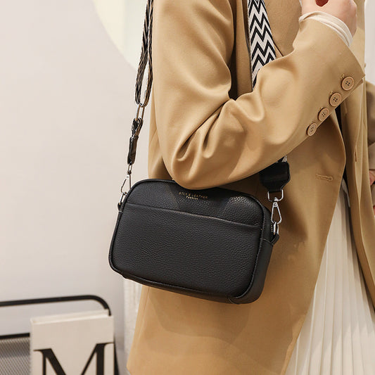 "Upgrade your style with our Fashion Shoulder Crossbody Bags - chic and versatile side bag!"